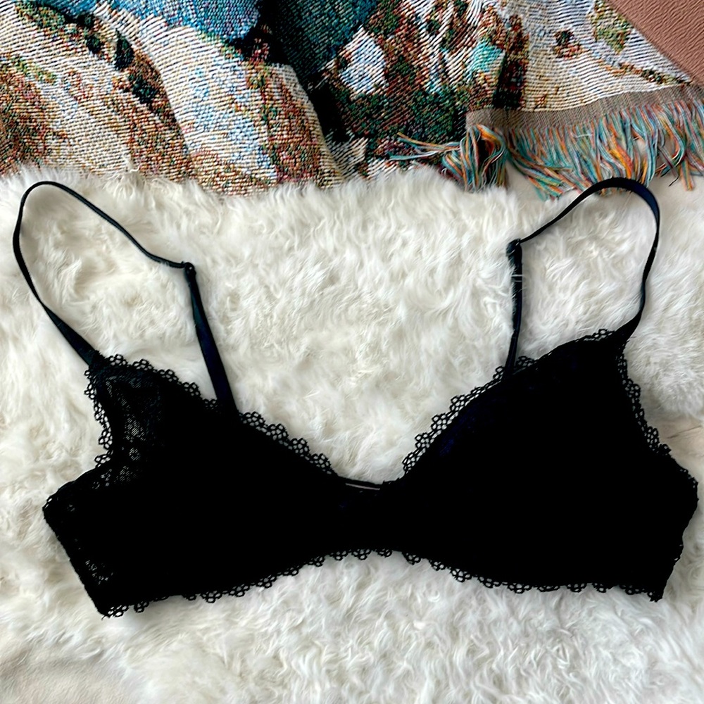 Black Lace Bralette